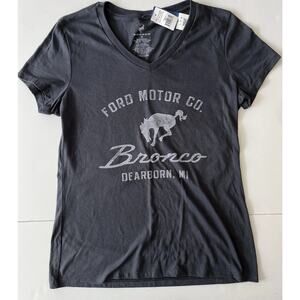 Bronco Ford Motor Dearborn MI T-Shirt Women M Charcoal Gray V- Neck Mustang